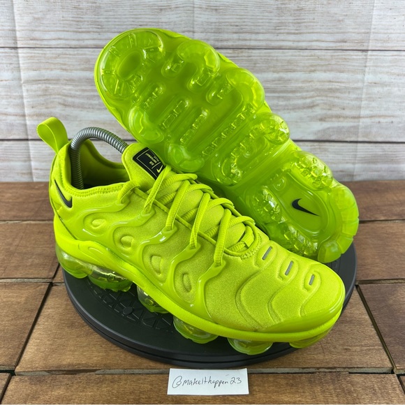 Nike Air VaporMax Plus Atomic Green Tennis Ball Volt - Picture 6 of 12